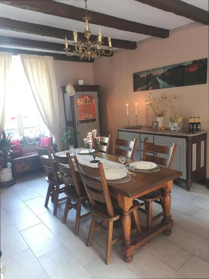 Chez Many, Par Fred Et Henri Bed & Breakfast มงแตร์เม ภายนอก รูปภาพ